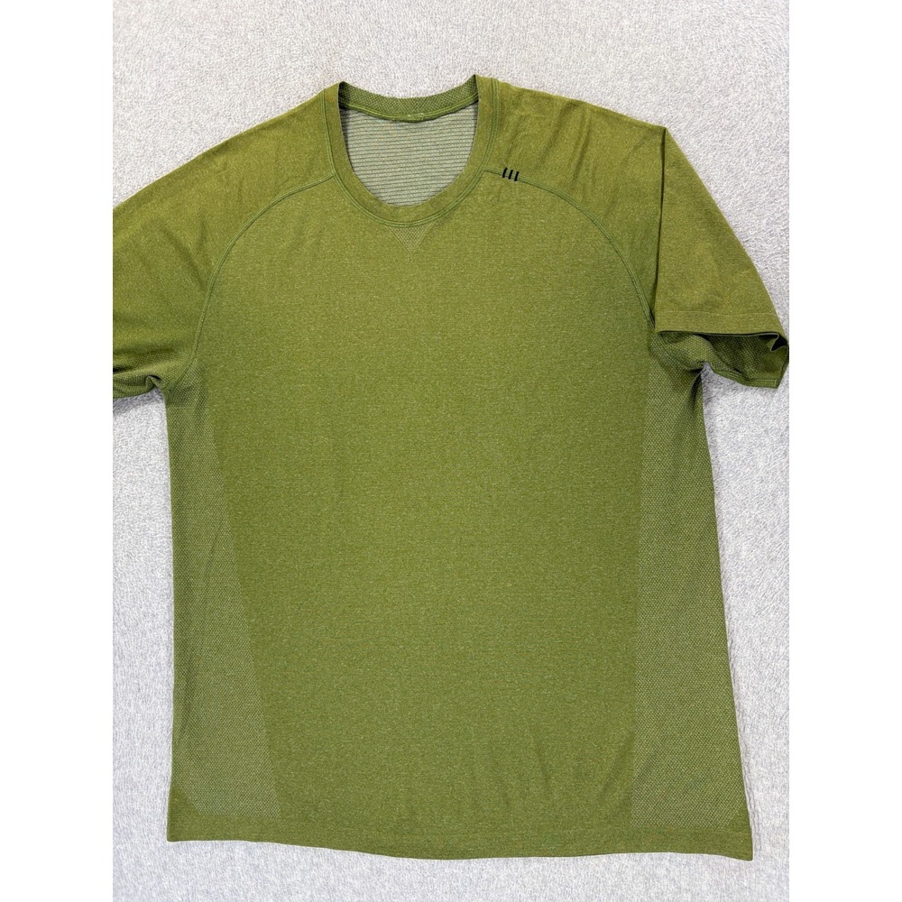 Lululemon Performance TECH Short Sleeve Crew Shirt (Men's XL) Green